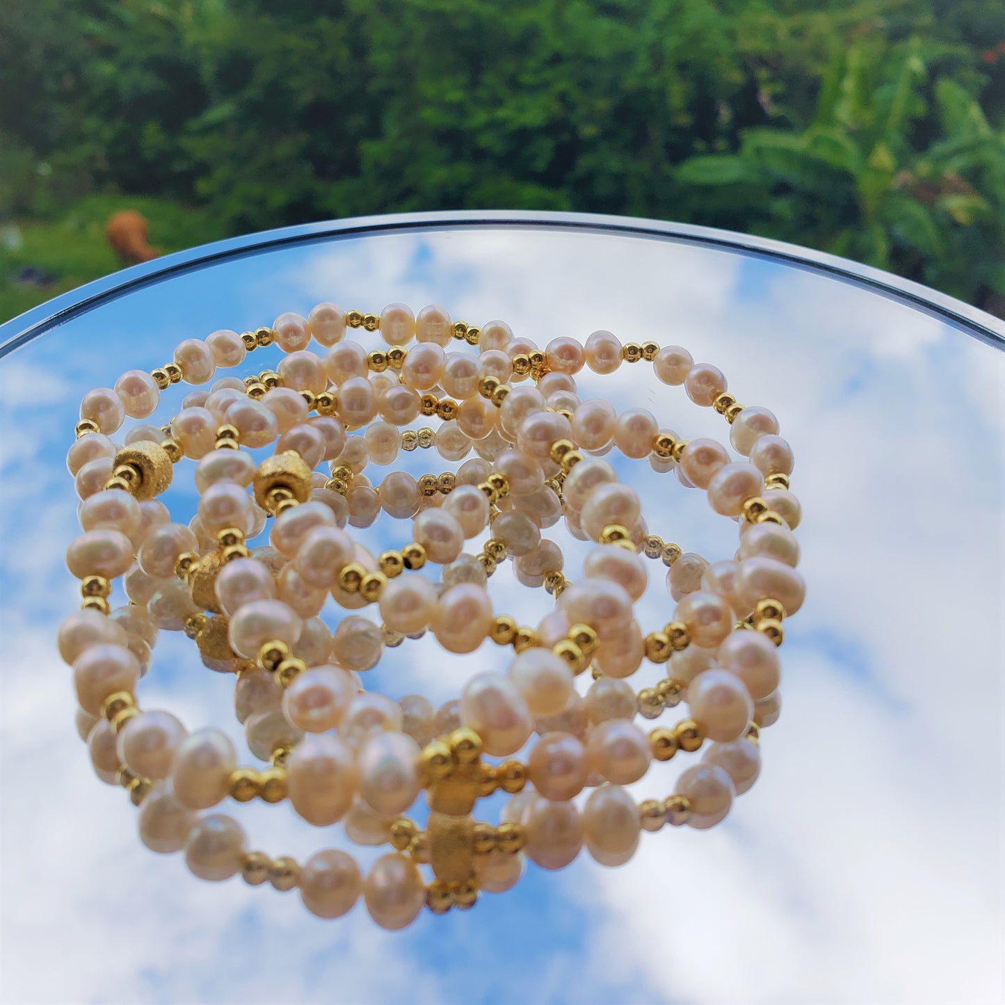 GOLD PEARLED BRACELET